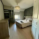 Apartamento L'azalee, Avec Acces Piscine Et Jacuzzi Saint-Côme-de-Fresné