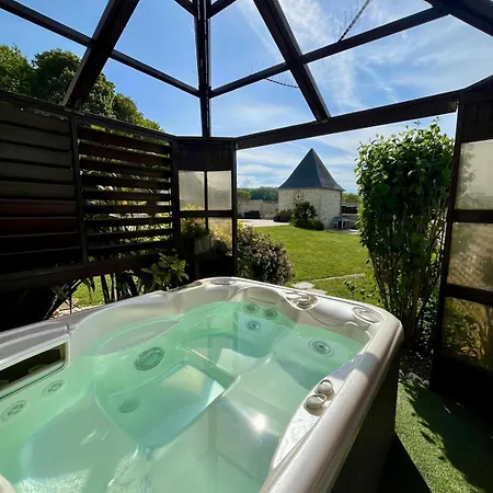 Apartmán L'azalee, Avec Acces Piscine Et Jacuzzi *